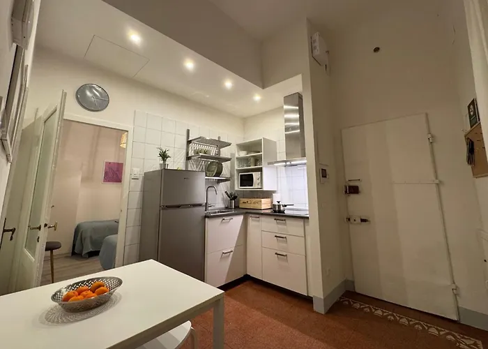 Daire Ambrogio 33 - Three Bedrooms Three Bathrooms