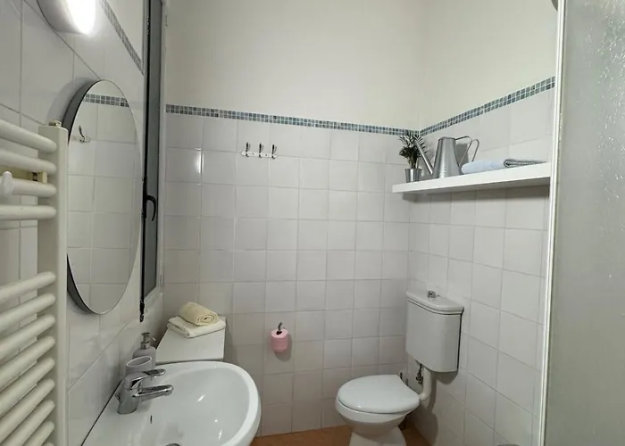 Ambrogio 33 - Three Bedrooms Three Bathrooms *