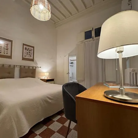 Ambrogio 33 - Three Bedrooms Three Bathrooms